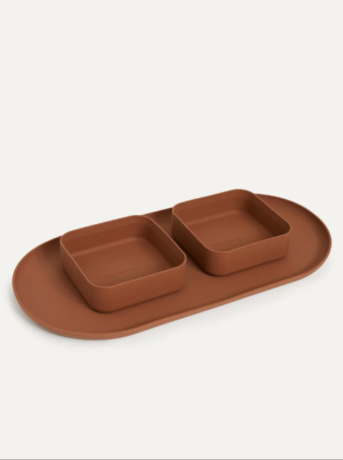 MAXBONE SQUARE DOG BOWL AND MAT SET (2 BOWLS & MAT)